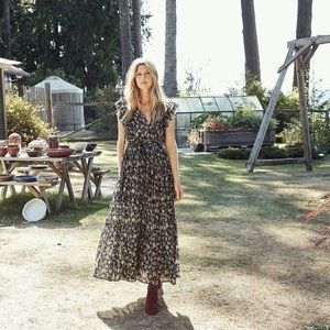 Doen Carnation Dress